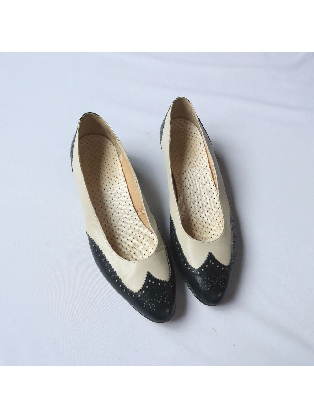 Vintage Black White Wingtip Oxford Pumps Micro Heel Women’s Size 9